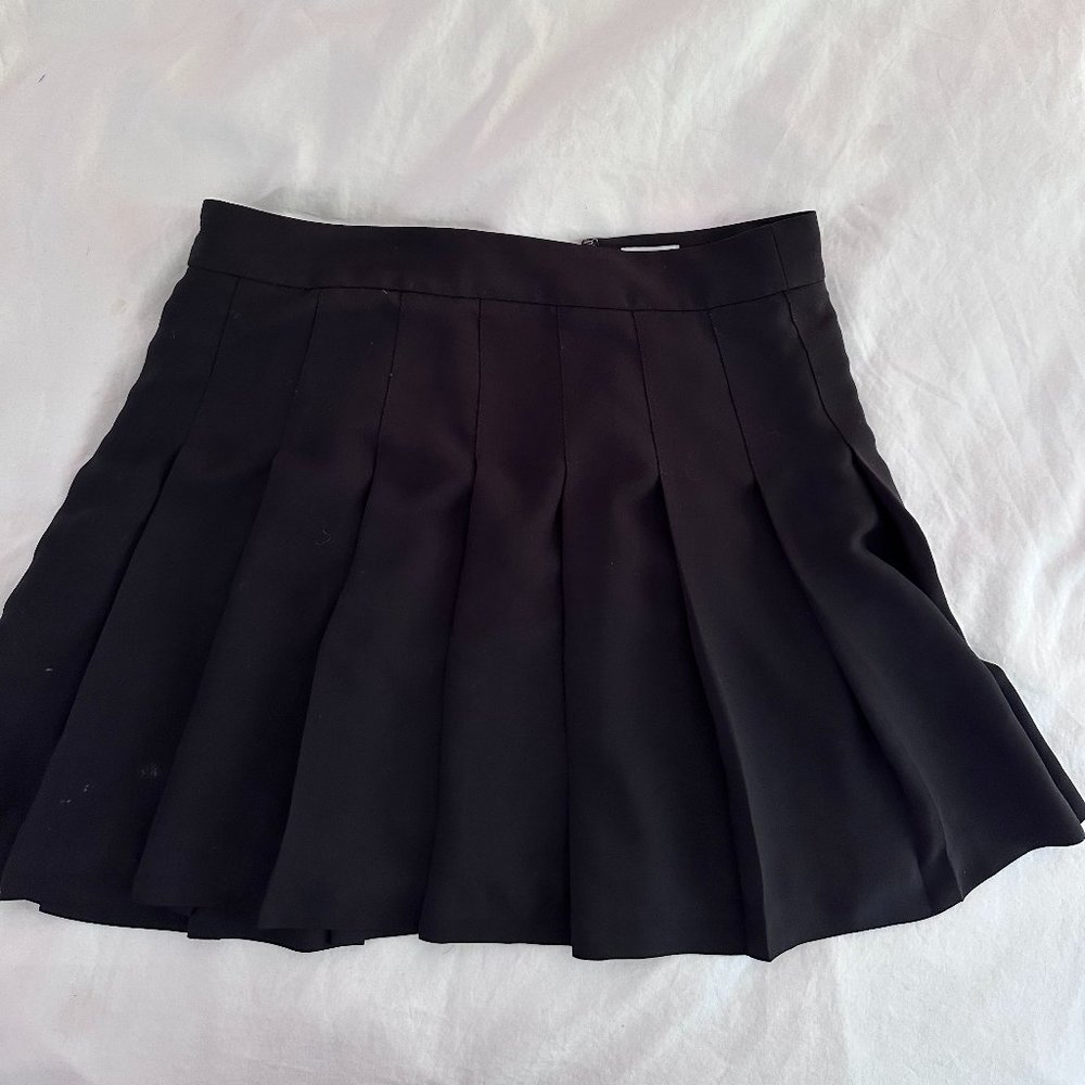Aritzia Skirt